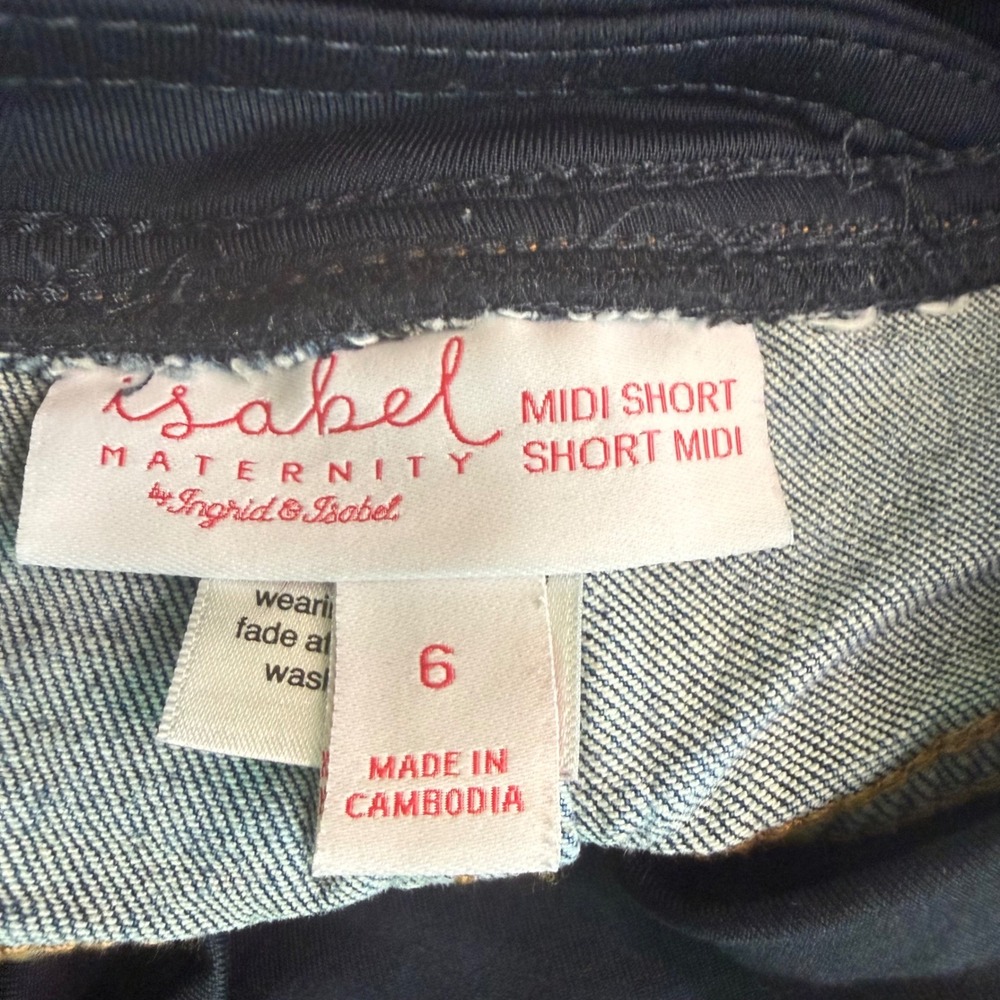 Isabel Maternity by Ingrid & Isabel Denim Midi Shorts Over Belly Blue Size 6 - Picture 4 of 7